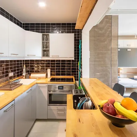 Апартаменты Betis Riverside Skyview By Valcambre